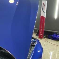 Оклейка полиуретановой пленкой sunmaxfilms BMW синий