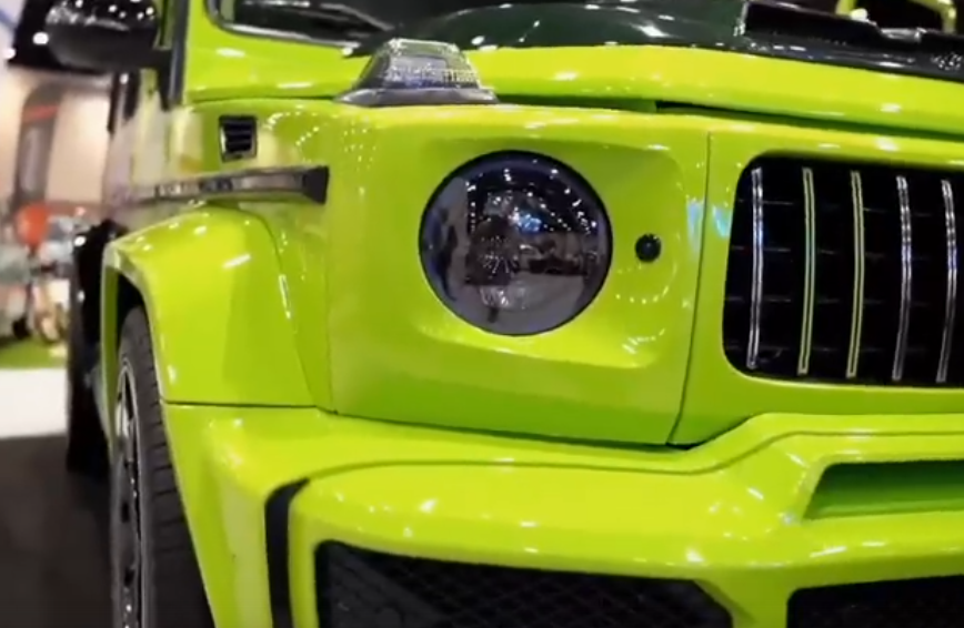 Оклейка Mercedes Benz G-Class в Sunmax 57 Phantom Lemon PPF