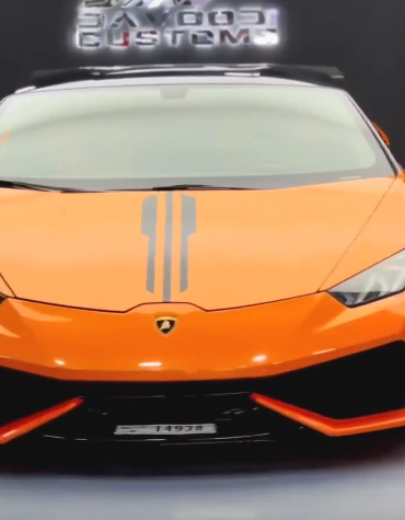 Оклейка Lamborghini в Sunmax 50 Orange Gloss Color PPF