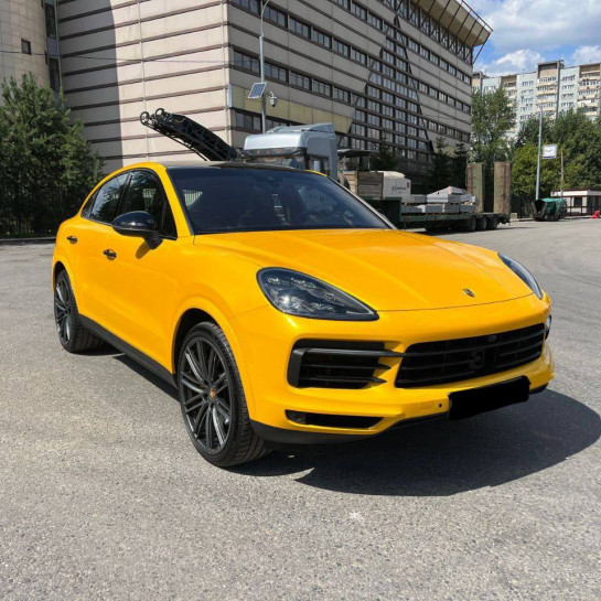 Оклейка Porsche Macan S в Sunmax 7 Maple Yellow Gloss PPF