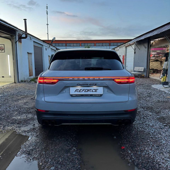 Оклейка Porsche Cayenne в Sunmax 15 Brooklyn Grey Gloss PPF