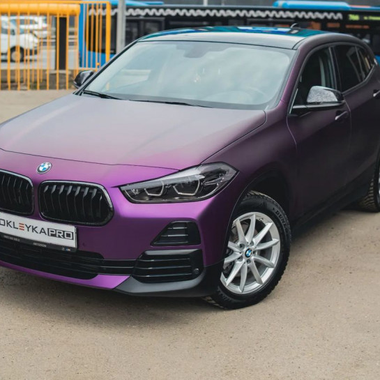 Оклейка BMW X2 в Sunmax Satin Midnight Purple по странам СНГ