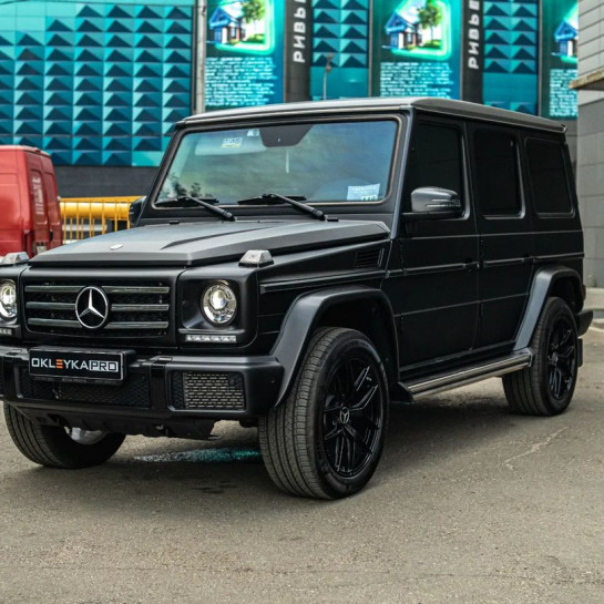 Оклейка Mercedes G в Sunmax Satin Chrome Black в Москве