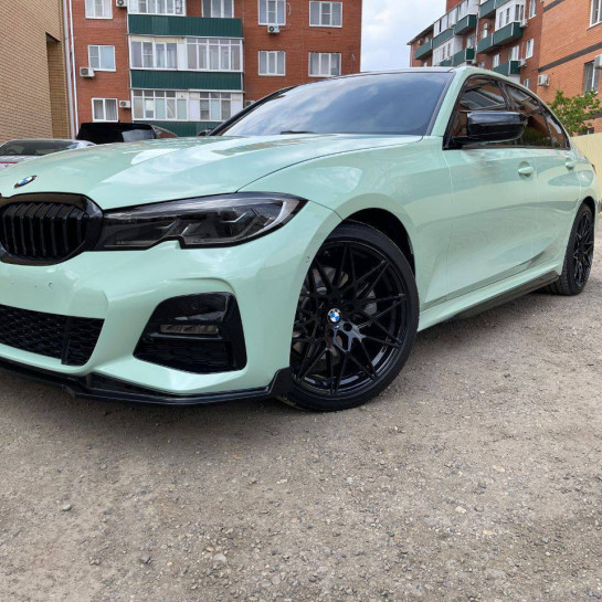 Оклейка BMW в Sunmaxf 40 Khaki Green Color PPF