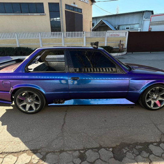 Оклейка BMW в Sunmax 30 Color PPF Green Blue