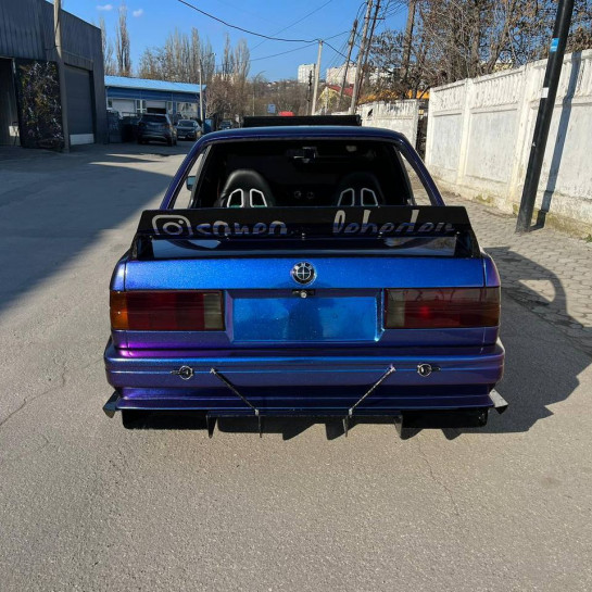 Оклейка BMW в Sunmax 30 Color PPF Green Blue