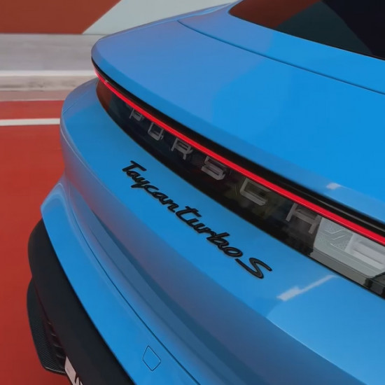 Оклейка Porsche Taycan Turbo S в Sunmax 265 Ultra Gloss Ice Blue