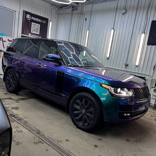 Оклейка Range Rover в Sunmax 29 Color PPF Green Purple