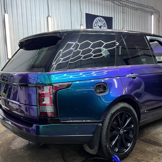 Оклейка Range Rover в Sunmax 29 Color PPF Green Purple