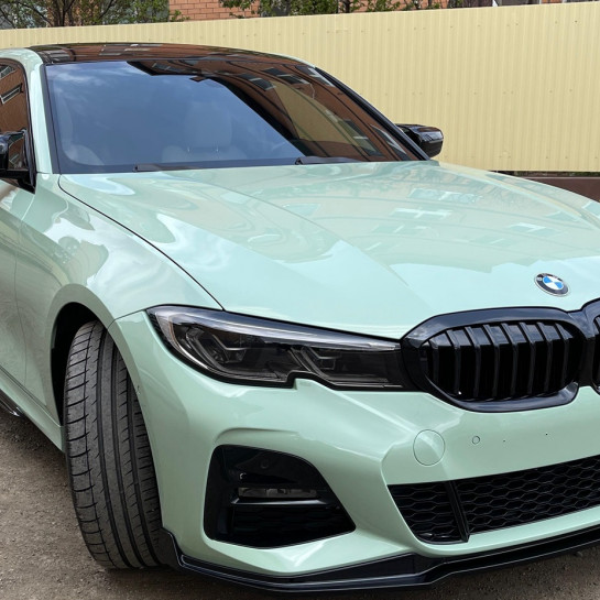 Оклейка BMW в Sunmaxf 40 Khaki Green Color PPF