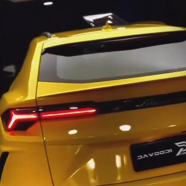 Оклейка Lamborghini в Sunmax 7 Maple yellow PPF