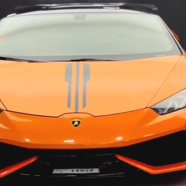 Оклейка Lamborghini в Sunmax 50 Orange Gloss Color PPF