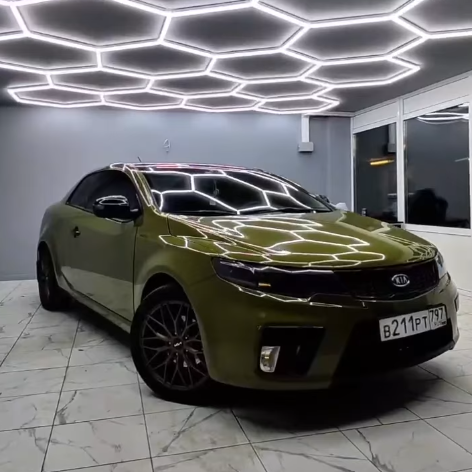 Оклейка Kia в Sunmax 9 Urban Green Gloss