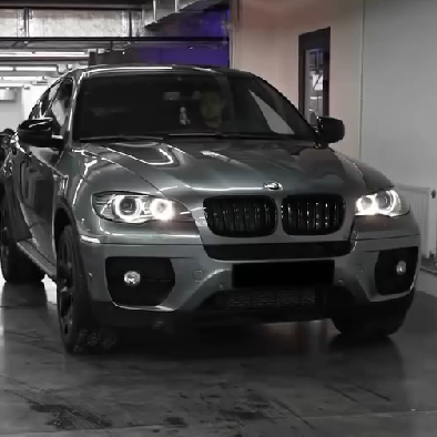 Оклейка BMW X6 в Sunmax 44 Metal Gray
