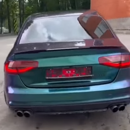 Оклейка Audi в Sunmax 29 Green Purple PPF