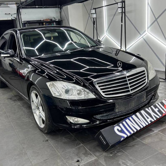 Оклейка Mercedes в Sunmax 38 Black Gloss PPF