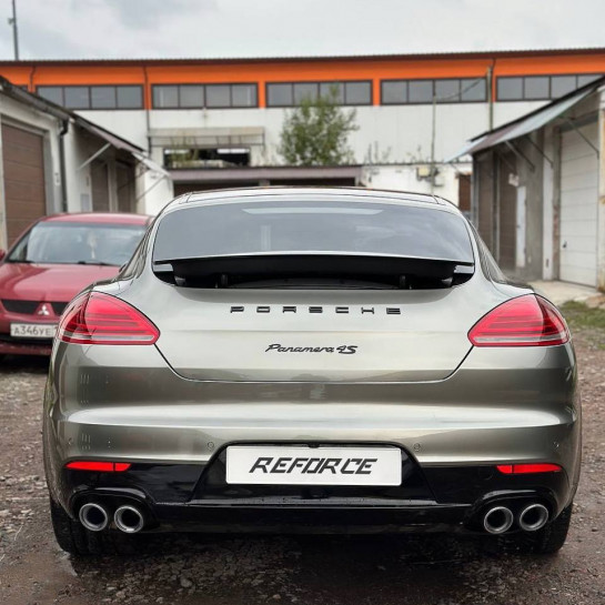 Оклейка Porsche Panamera в Sunmax 23 Silver Pearl PPF