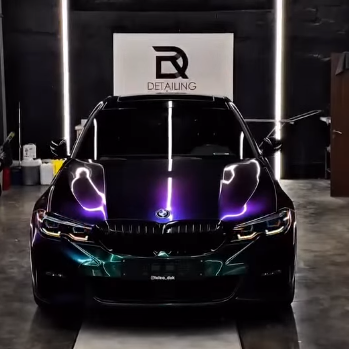 Покрытие кузова BMW цветным полиуретаном Sunmax 29 Green Purple PPF