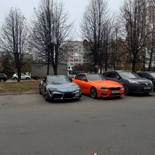 Оклейка BMW в цветной полиуретан Sunmax 6 Lotus Orange Color PPF