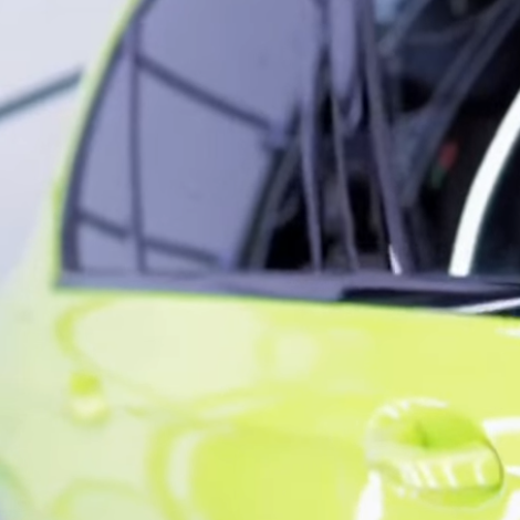 Оклейка Mercedes в цветной автовинил Sunmax 253 Gloss Apple Green