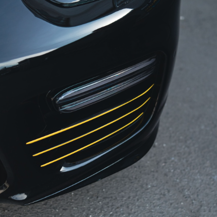 Оклейка Porsche Panamera в цветной полиуретан Sunmax 38 Black Gloss Color PPF