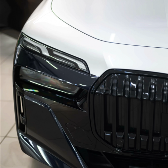 Частичная оклейка кузова BMW в Sunmax 44 Metal Gray Color PPF