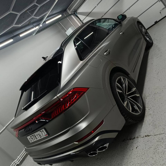 Оклейка кузова Audi полиуретановой пленкой Sunmax 25 Silver Matt Color PPF
