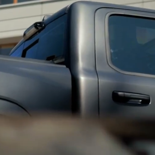 Оклейка Dodge RAM 1500 виниловой пленкой Sunmax 568 Super Matt Black