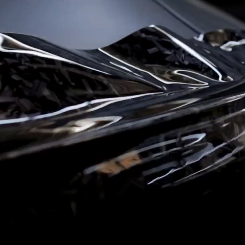 Оклейка спойлера Audi винилом Sunmax 404 Forget Carbon Glossy Black
