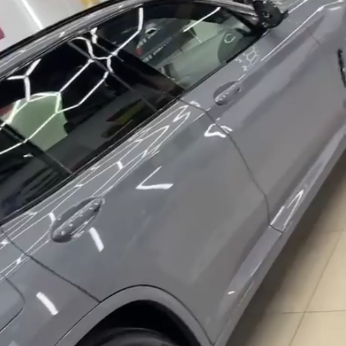 Оклейка BMW цветным полиуретаном Sunmax 16 Nardo Gray Gloss Color PPF