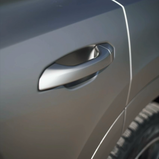 Оклейка кузова Audi цветным защитным полиуретаном Sunmax 25 Silver Matt Color PPF