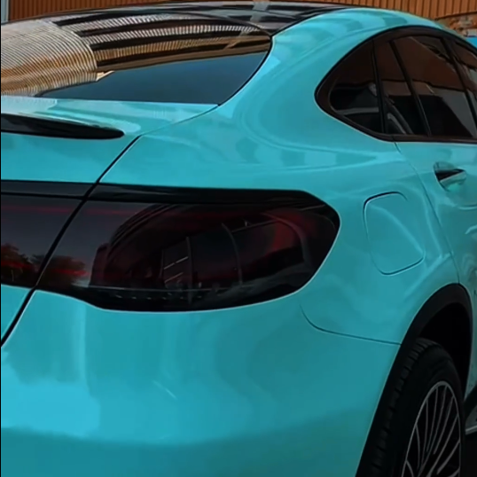 Оклейка Mercedes цветным защитным полиуретаном Sunmax 12 Tiffany Gloss Color PPF 