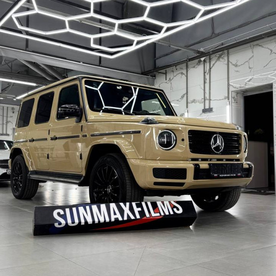 Оклейка Mercedes цветным полиуретаном Sunmax 58 Desert Yellow Color PPF