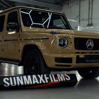 Оклейка Mercedes цветным защитным полиуретаном Sunmax 58 Desert Yellow Color PPF