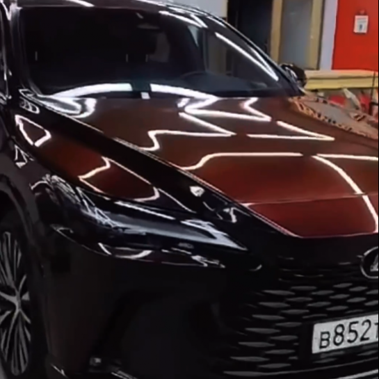 Оклейка Lexus цветным защитным полиуретаном Sunmax 18 Black Red Pearl Color PPF