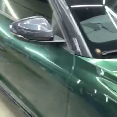 Оклейка Audi цветным защитным полиуретаном Sunmax 55 Tesla Forest Green Color PPF