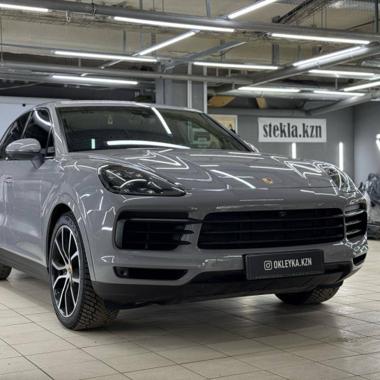 Оклейка Porsche цветным полиуретаном Sunmax 15 Brooklyn Grey Gloss Color PPF