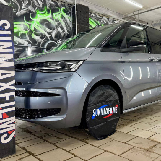 Оклейка Volkswagen цветным защитным полиуретаном Sunmax 22 Gray Pearl Color PPF