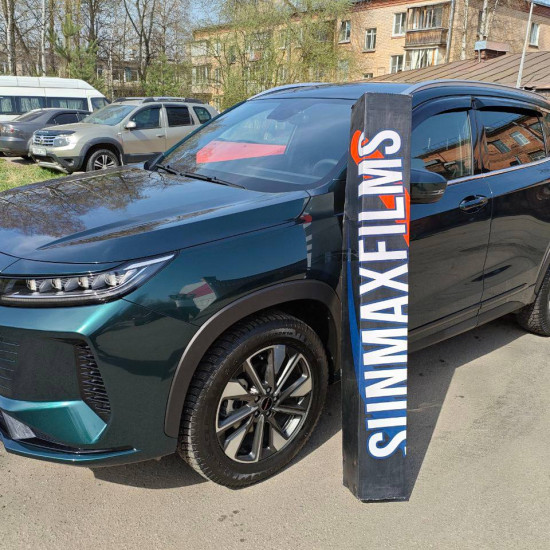 Оклейка Exeed цветным полиуретаном Sunmax 2 Shiny Green Pearl Color PPF