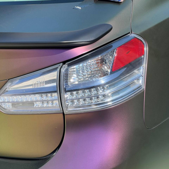 Оклейка Lexus цветным антигравийным полиуретаном Sunmax 33 Purple Haze Matt PPF