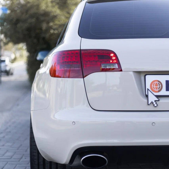 Оклейка Audi цветной полиуретановой пленкой Sunmax качественно и с гарантией