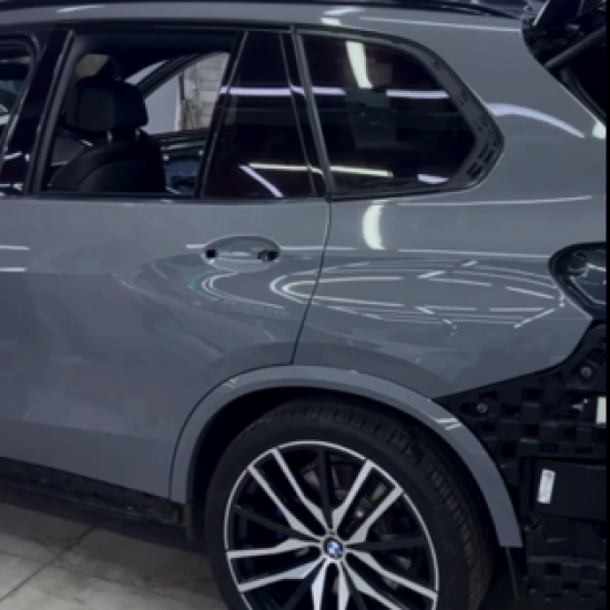 Полная оклейка кузова BMW цветным полиуретаном Sunmax 16 Nardo Gray Gloss PPF