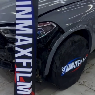 Оклейка BMW цветным защитным полиуретаном Sunmax 16 Nardo Gray Gloss PPF