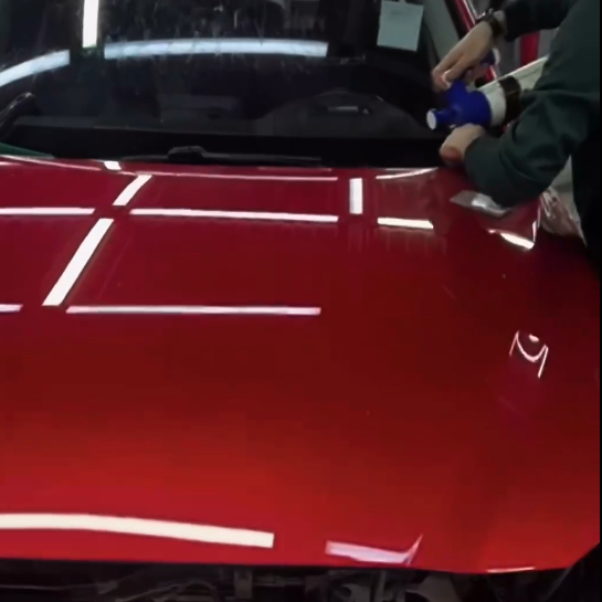 Оклейка Mazda цветной полиуретановой пленкой Sunmax 48 Metal Red PPF