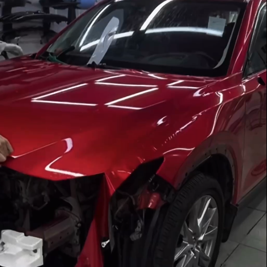 Оклейка Mazda цветной полиуретановой пленкой Sunmax 48 Metal Red PPF