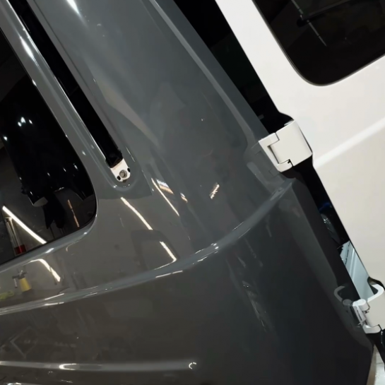 Оклейка Mercedes-Benz G-класс серым полиуретаном Sunmax 16 Nardo Gray Gloss