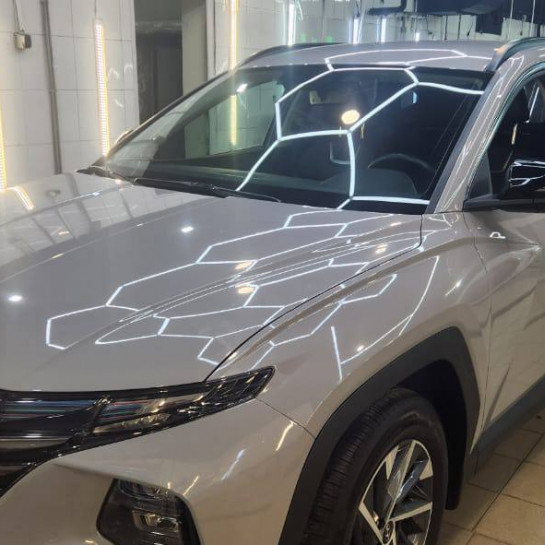 Оклейка Hyundai серым полиуретаном Sunmax 15 Brooklyn Grey Gloss PPF