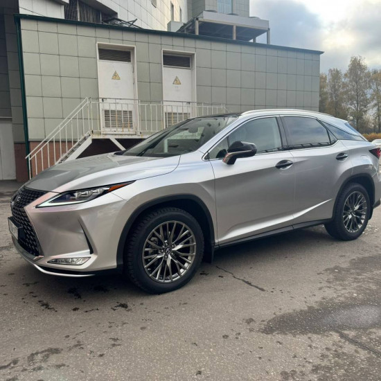 Оклейка Lexus цветным полиуретаном Sunmax 44 Metal Gray PPF