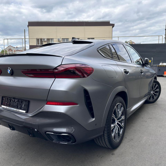 Оклейка BMW пленкой Sunmax 45 Matte AMG Gray PPF