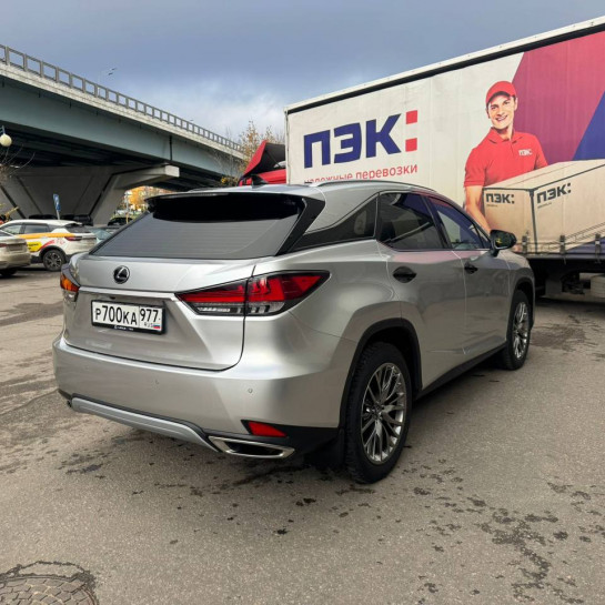 Оклейка Lexus защитным полиуретаном Sunmax цвета 44 Metal Gray PPF